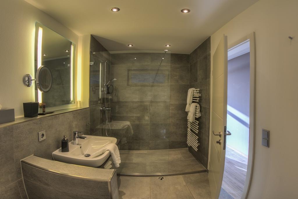 Romantik Seehotel Eichenhain Пельцерхакен Экстерьер фото