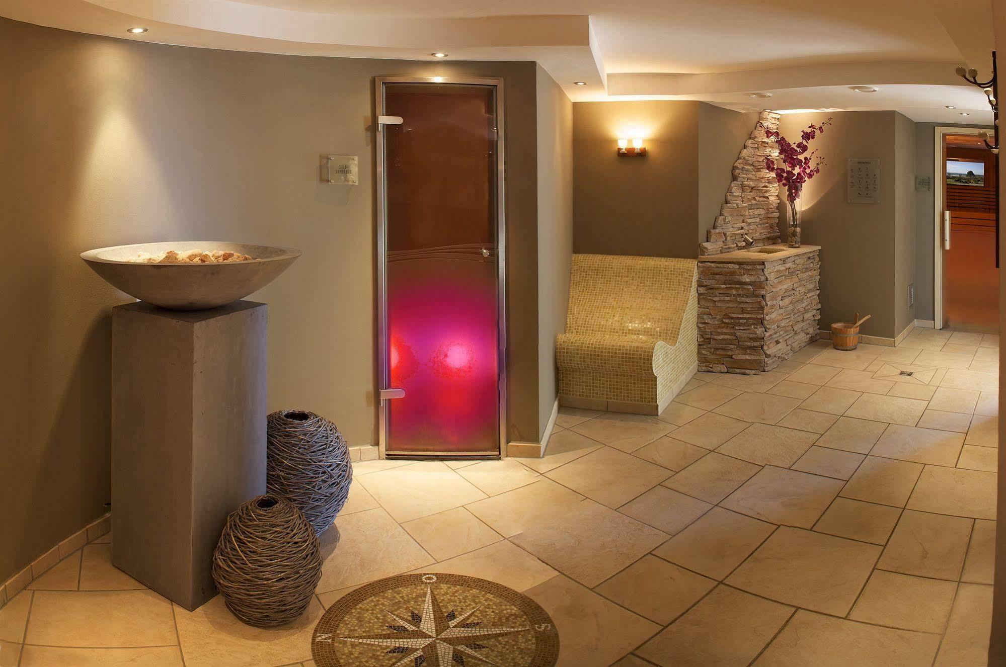Romantik Seehotel Eichenhain Пельцерхакен Экстерьер фото